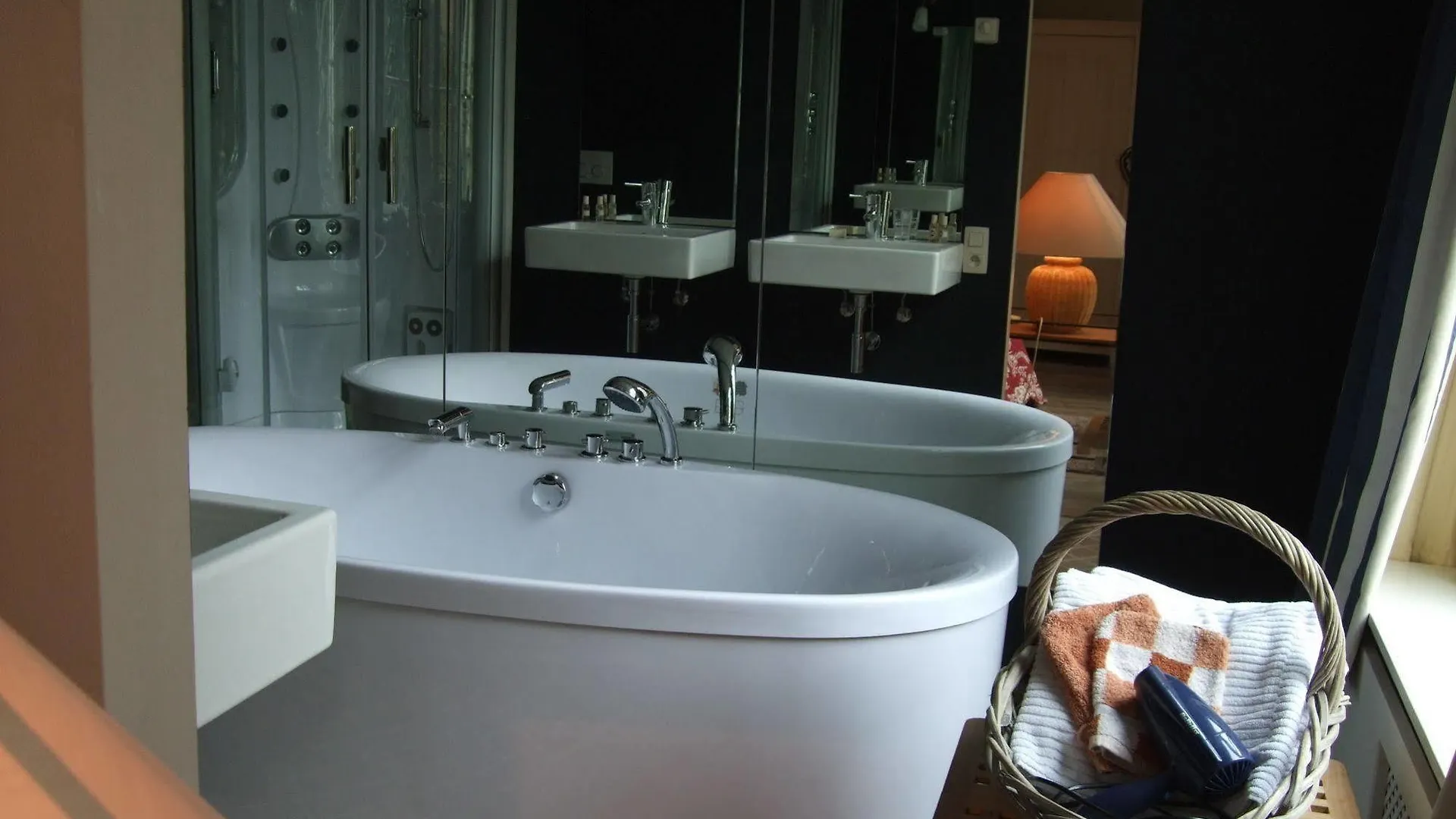 **** Bed & Breakfast B&B De Koning Van Spanje Antwerpen België